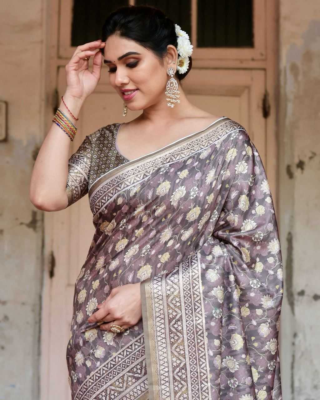 Classy Pure Silk Saree with Fine Print