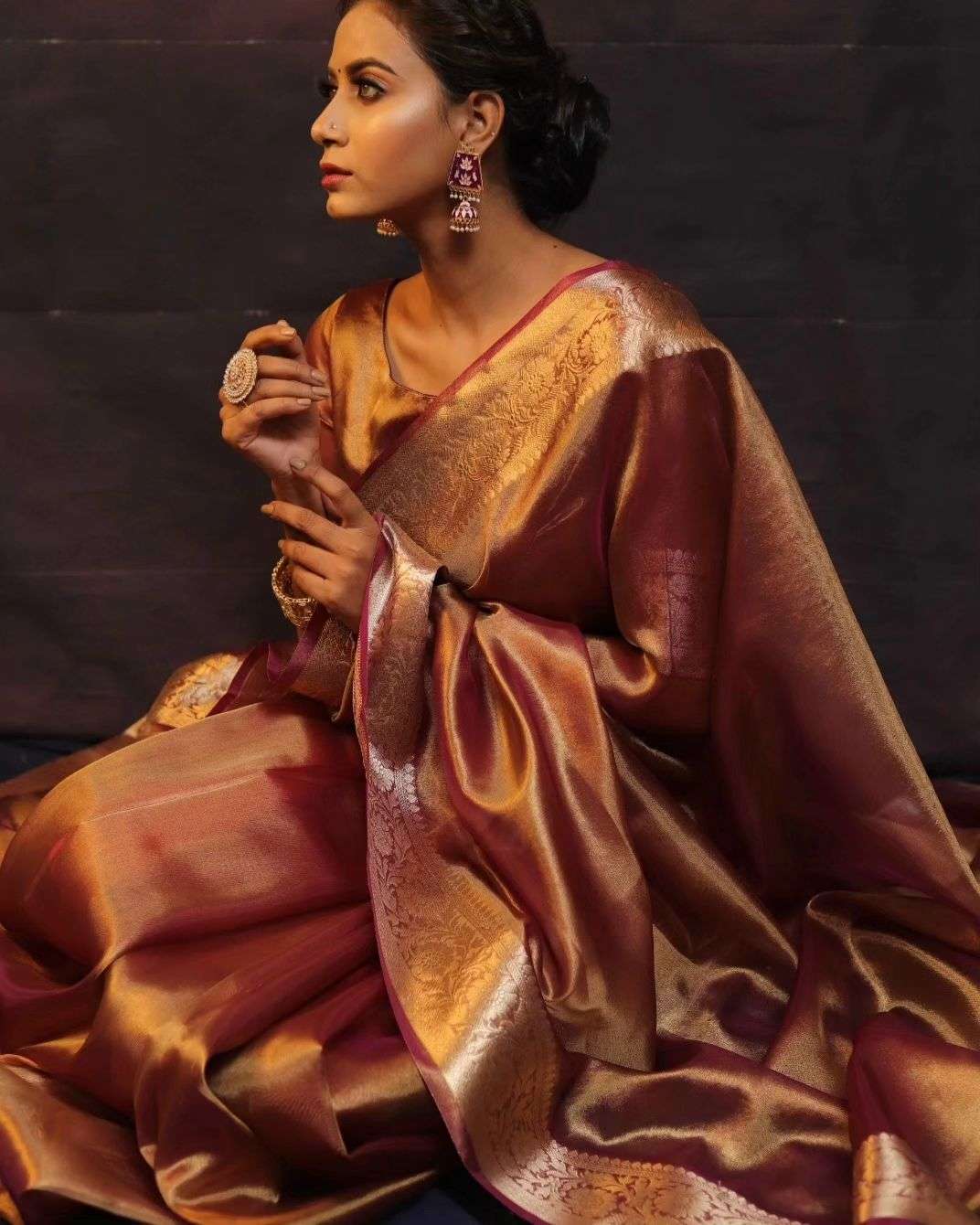 Premium Banarasi Soft Dual Tone Tissue Silk Saree