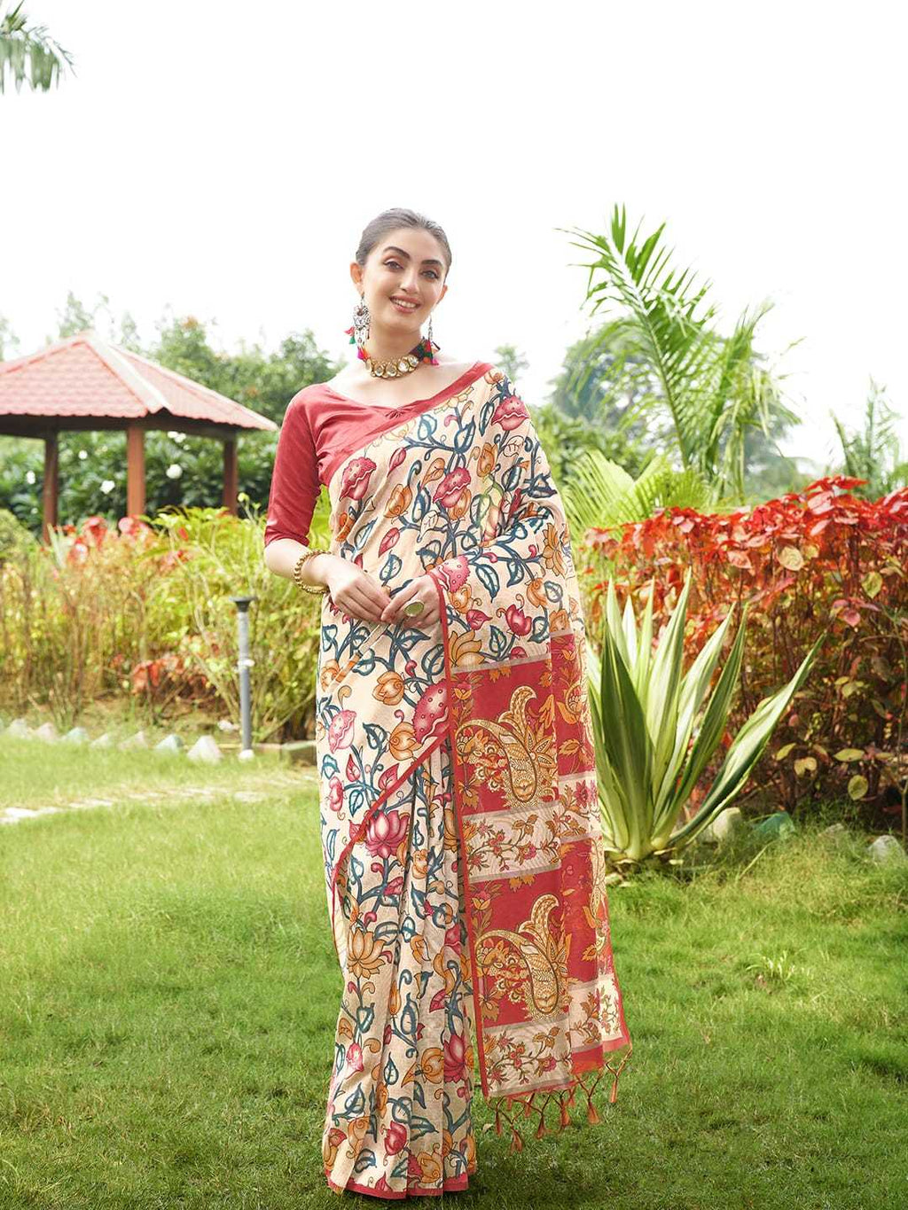 Soft Tussar Silk Saree With Kalamkari Prints